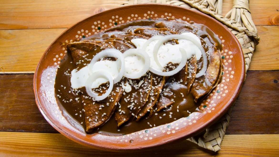 Enchiladas de mole